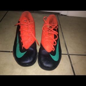 KD 6 Texas size 10.5